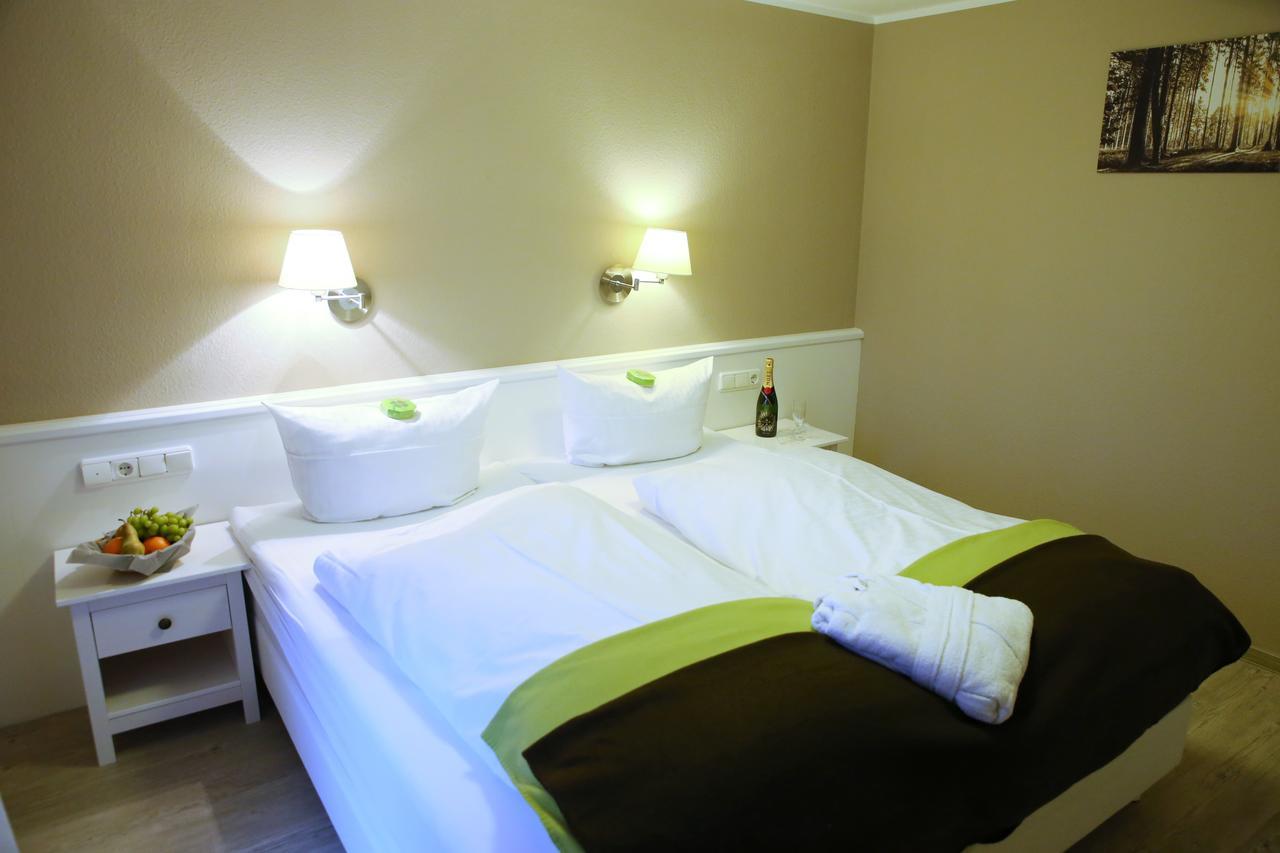 Waldhotel Wilhelmshoehe Freudenberg  Buitenkant foto