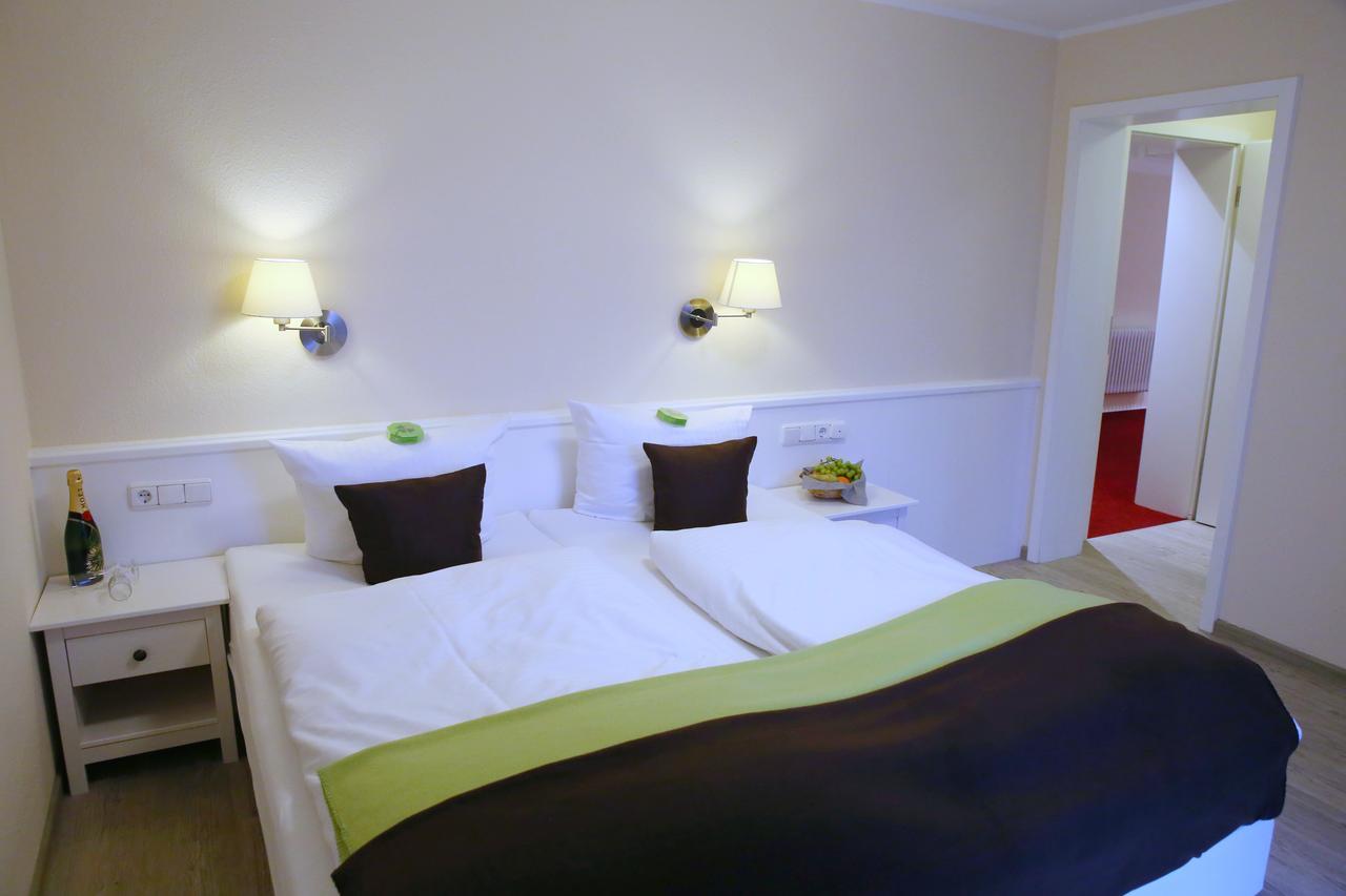 Waldhotel Wilhelmshoehe Freudenberg  Buitenkant foto