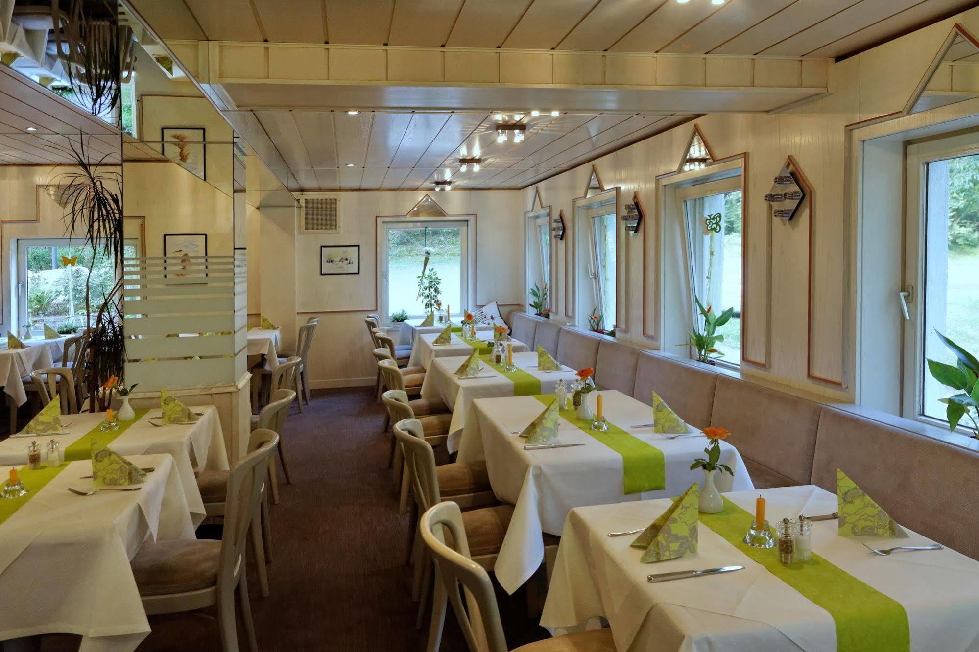 Waldhotel Wilhelmshoehe Freudenberg  Buitenkant foto